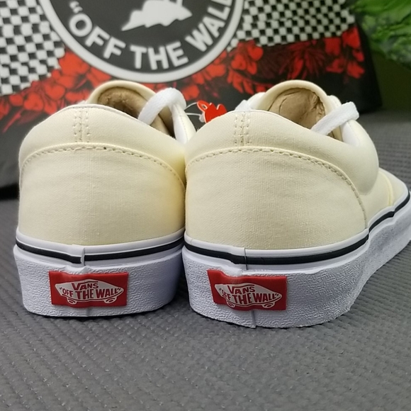 Vans Era Classic Sneakers Shoes Cream/White Womens - Picture 7 of 11